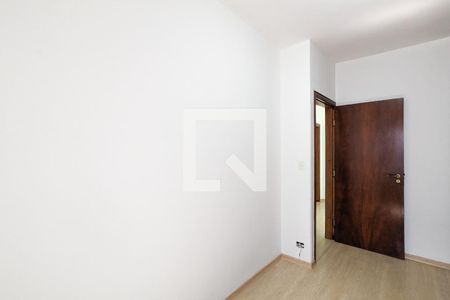 Casa à venda com 88m², 4 quartos e 2 vagas Casa à venda com 88m², 4 quartos e 2 vagasQuarto 2