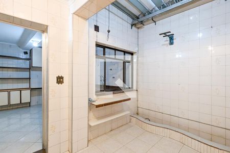 Casa à venda com 88m², 4 quartos e 2 vagas Casa à venda com 88m², 4 quartos e 2 vagasÁrea de serviço
