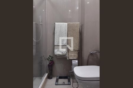 Apartamento à venda com 70m², 3 quartos e 1 vaga Apartamento à venda com 70m², 3 quartos e 1 vagaBanheiro