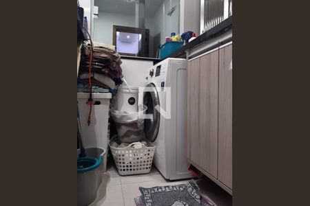 Apartamento à venda com 70m², 3 quartos e 1 vaga Apartamento à venda com 70m², 3 quartos e 1 vagaÁrea de Serviço