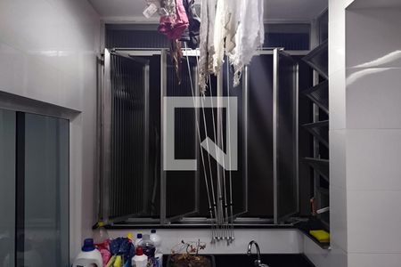 Apartamento à venda com 70m², 3 quartos e 1 vaga Apartamento à venda com 70m², 3 quartos e 1 vagaÁrea de Serviço