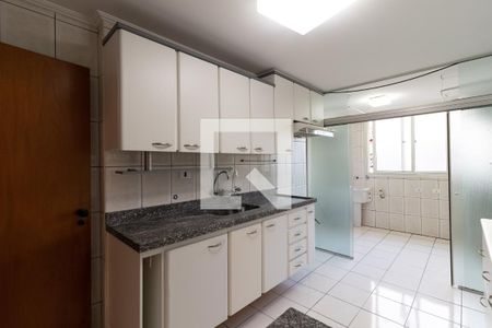 Apartamento à venda com 96m², 3 quartos e 2 vagasCozinha