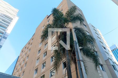 Apartamento à venda com 110m², 3 quartos e 1 vaga Apartamento à venda com 110m², 3 quartos e 1 vagaFachada