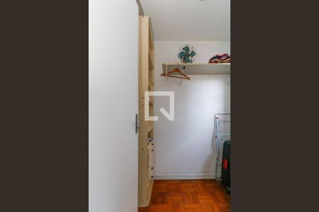 Apartamento à venda com 110m², 3 quartos e 1 vaga Apartamento à venda com 110m², 3 quartos e 1 vagaÁrea de serviço