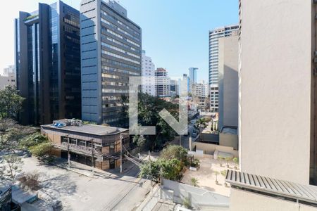 Sala de apartamento à venda com 3 quartos, 110m² em Pinheiros, São Paulo