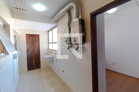 Apartamento à venda com 147m², 3 quartos e 2 vagas Apartamento à venda com 147m², 3 quartos e 2 vagasÁrea de Serviço