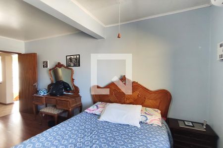 Casa à venda com 280m², 4 quartos e 2 vagas Casa à venda com 280m², 4 quartos e 2 vagasQuarto 4