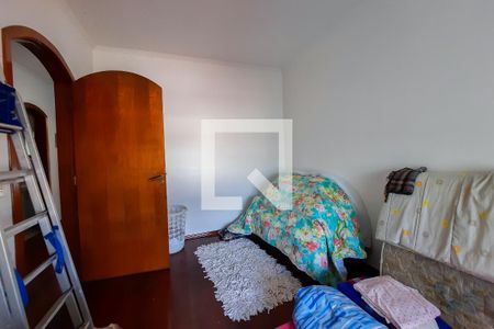 Casa à venda com 215m², 4 quartos e 3 vagas Casa à venda com 215m², 4 quartos e 3 vagasQuarto 3