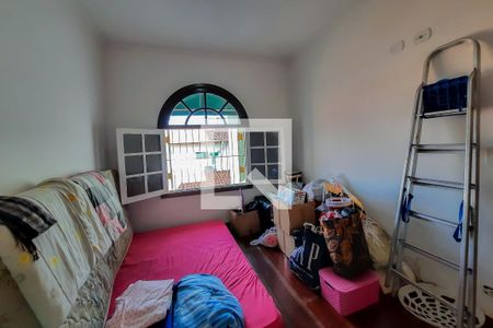 Casa à venda com 215m², 4 quartos e 3 vagas Casa à venda com 215m², 4 quartos e 3 vagasQuarto 3