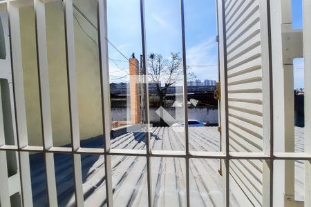 Casa à venda com 215m², 4 quartos e 3 vagas Casa à venda com 215m², 4 quartos e 3 vagasVista do Quarto 2