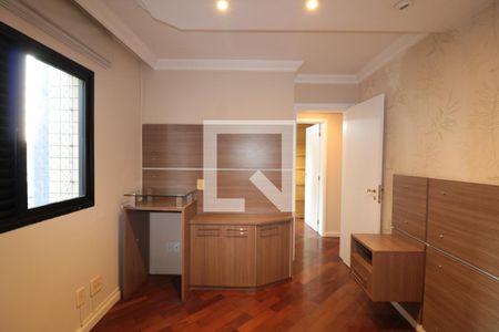 Apartamento à venda com 101m², 3 quartos e 2 vagasQuarto 2