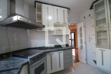 Apartamento à venda com 101m², 3 quartos e 2 vagasCozinha 