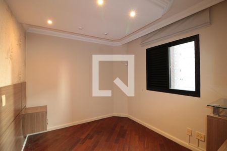 Apartamento à venda com 101m², 3 quartos e 2 vagasQuarto 2