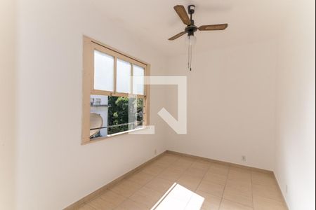 Sala de apartamento para alugar com 2 quartos, 50m² em Rio Comprido, Rio de Janeiro