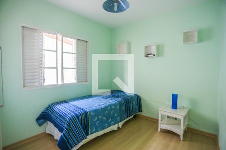 Casa à venda com 260m², 3 quartos e 2 vagas Casa à venda com 260m², 3 quartos e 2 vagasQuarto 1