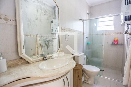 Casa à venda com 260m², 3 quartos e 2 vagas Casa à venda com 260m², 3 quartos e 2 vagasBanheiro