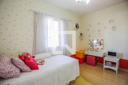 Casa à venda com 260m², 3 quartos e 2 vagas Casa à venda com 260m², 3 quartos e 2 vagasQuarto 2