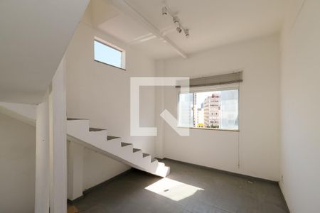 Casa à venda com 250m², 4 quartos e 1 vaga Casa à venda com 250m², 4 quartos e 1 vagaSala de Estar - Terraço