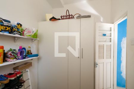 Casa à venda com 250m², 4 quartos e 1 vaga Casa à venda com 250m², 4 quartos e 1 vagaQuarto de Serviço