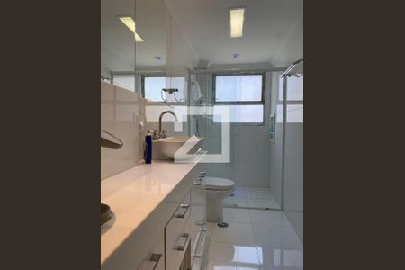 Apartamento à venda com 76m², 2 quartos e 1 vaga Apartamento à venda com 76m², 2 quartos e 1 vagaBanheiro