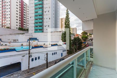 Casa à venda com 250m², 3 quartos e 5 vagas Casa à venda com 250m², 3 quartos e 5 vagasVaranda da Suite