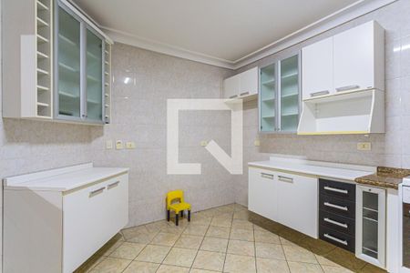 Casa à venda com 250m², 3 quartos e 5 vagas Casa à venda com 250m², 3 quartos e 5 vagasCozinha