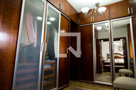 Apartamento para alugar com 200m², 3 quartos e 2 vagasCloset da Suíte 2