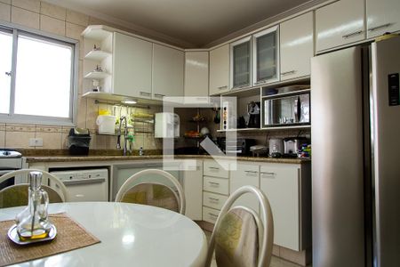 Apartamento para alugar com 200m², 3 quartos e 2 vagasCozinha