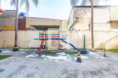 Apartamento para alugar com 50m², 2 quartos e 1 vaga Apartamento para alugar com 50m², 2 quartos e 1 vagaÁrea comum - playground
