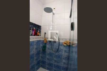 Casa à venda com 278m², 3 quartos e 4 vagas Casa à venda com 278m², 3 quartos e 4 vagasBanheiro 2