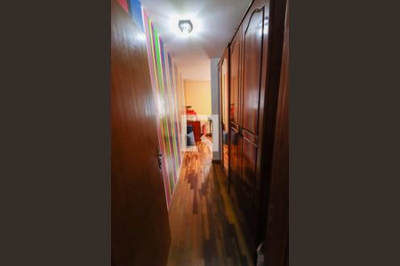Casa à venda com 195m², 3 quartos e 4 vagas Casa à venda com 195m², 3 quartos e 4 vagasSuite 2
