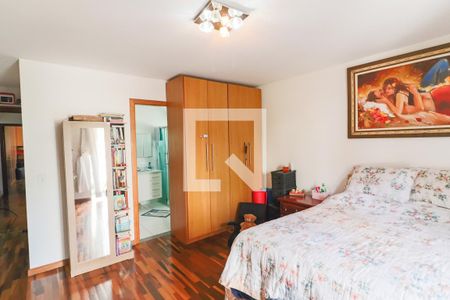 Casa à venda com 195m², 3 quartos e 4 vagas Casa à venda com 195m², 3 quartos e 4 vagasSuite 3