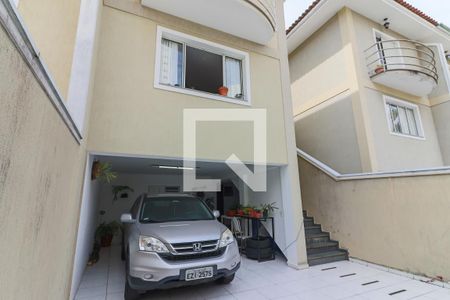 Casa à venda com 195m², 3 quartos e 4 vagas Casa à venda com 195m², 3 quartos e 4 vagasGaragem