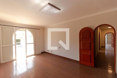 Casa à venda com 1000m², 13 quartos e 4 vagasQuarto 03