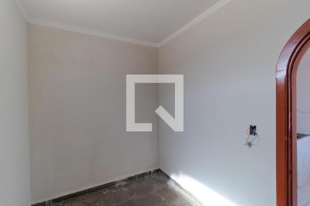 Casa à venda com 1000m², 13 quartos e 4 vagasQuarto de Serviço