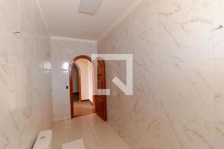 Casa à venda com 1000m², 13 quartos e 4 vagasBanheiro 02