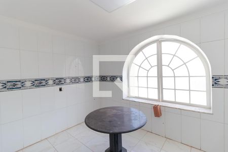 Casa à venda com 1000m², 13 quartos e 4 vagasCozinha