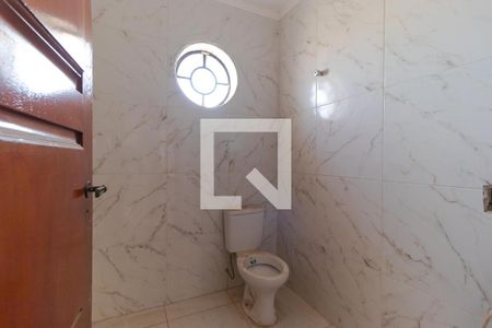 Casa à venda com 1000m², 13 quartos e 4 vagasBanheiro 01