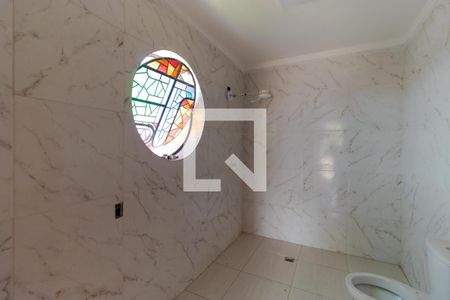 Casa à venda com 1000m², 13 quartos e 4 vagasBanheiro da Suíte 05