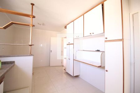 Apartamento à venda com 187m², 4 quartos e 3 vagasCozinha