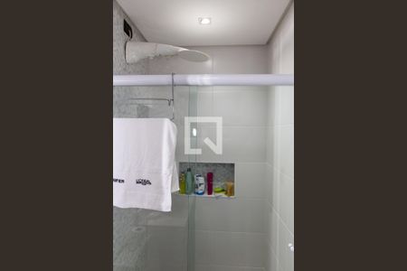 Casa à venda com 380m², 3 quartos e 2 vagasBanheiro da Suíte 2