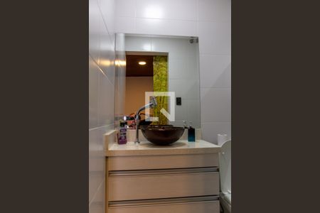 Casa à venda com 380m², 3 quartos e 2 vagasBanheiro da Suíte 3