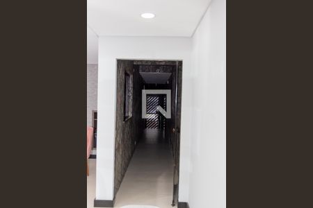 Casa à venda com 380m², 3 quartos e 2 vagasCorredor