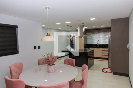 Casa à venda com 380m², 3 quartos e 2 vagasCozinha