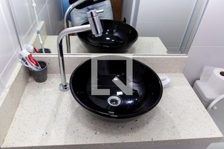 Casa à venda com 380m², 3 quartos e 2 vagasDetalhe banheiro