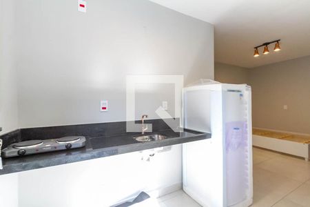 Cozinha de kitnet/studio para alugar com 1 quarto, 20m² em Vila Marlene, São Bernardo do Campo