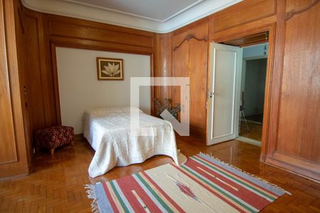 Apartamento à venda com 215m², 4 quartos e 1 vaga Apartamento à venda com 215m², 4 quartos e 1 vagaQuarto