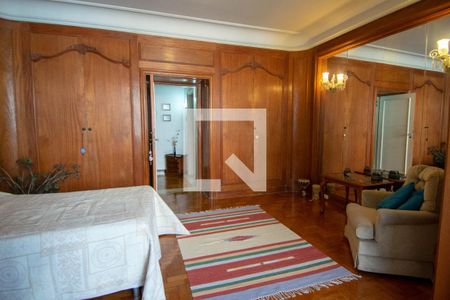 Apartamento à venda com 215m², 4 quartos e 1 vaga Apartamento à venda com 215m², 4 quartos e 1 vagaQuarto