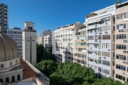 Apartamento à venda com 215m², 4 quartos e 1 vaga Apartamento à venda com 215m², 4 quartos e 1 vagaVista
