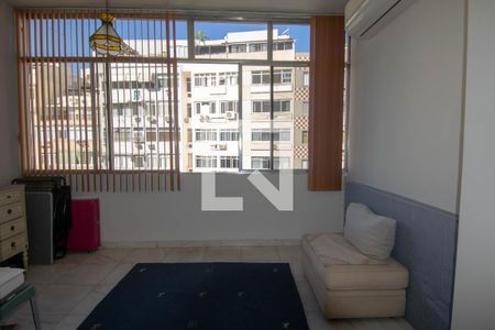 Apartamento à venda com 215m², 4 quartos e 1 vaga Apartamento à venda com 215m², 4 quartos e 1 vagavaranda